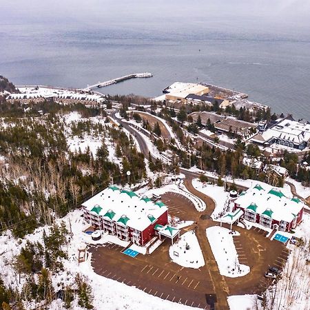 Les Pavillons Du Petit Manoir Du Casino La Malbaie Exterior foto